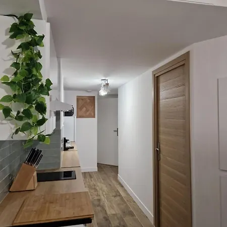 Carnot T2 - 4p Lägenhet
